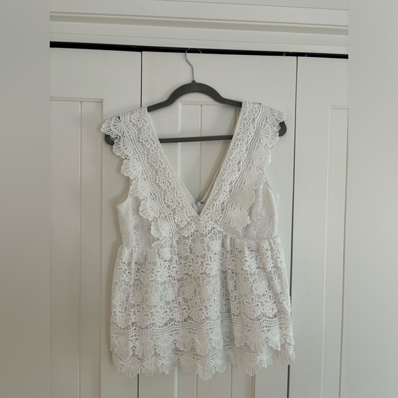 White Lace - Backless Boho top - Picture 2 of 2